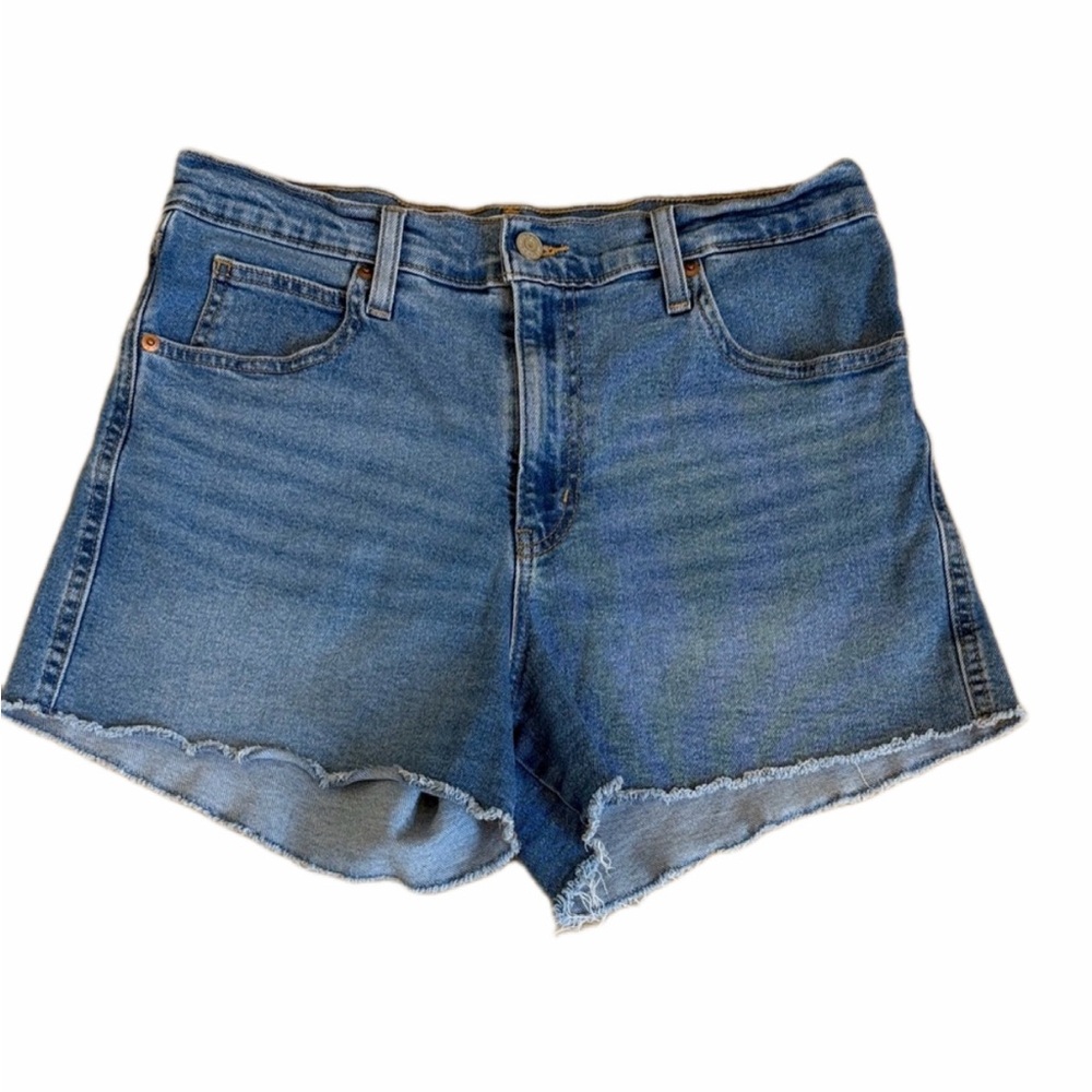 Signature by Levi Strauss women’s High-Rise Jean Shorts Size 10 Waist 30